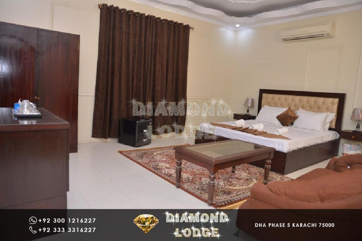 Diamond Lodge Karachi Exteriör bild