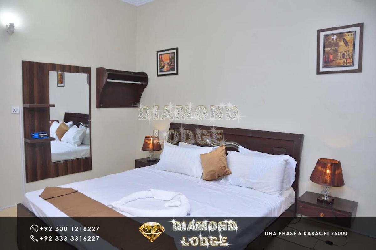 Diamond Lodge Karachi Exteriör bild