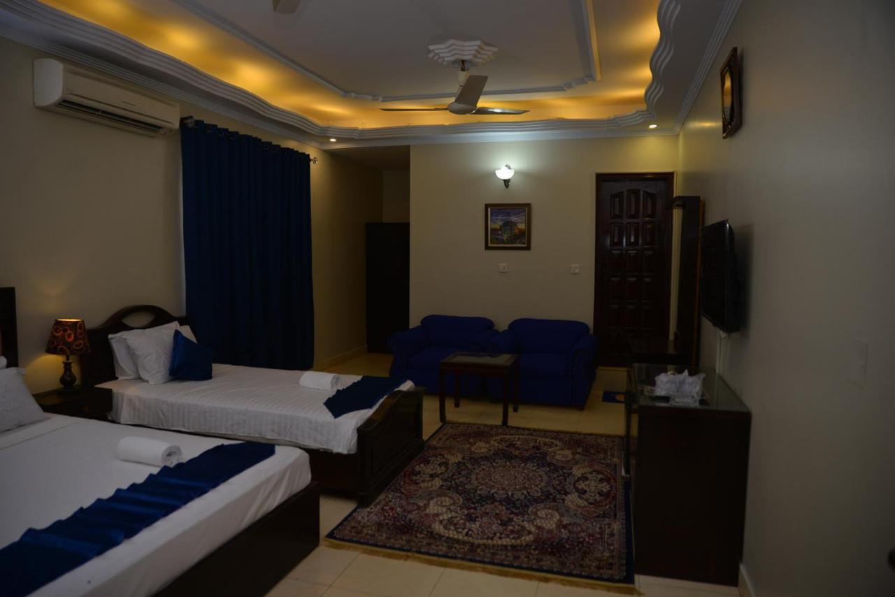Diamond Lodge Karachi Exteriör bild